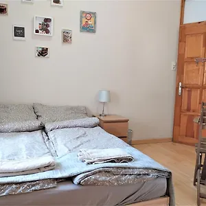https://aurora-apartments.inbudapesthotels.com